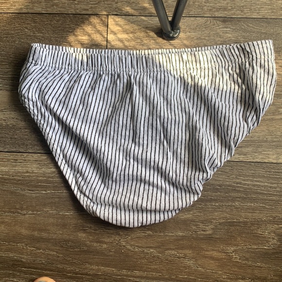 Men’s size S undies! - Picture 3 of 4
